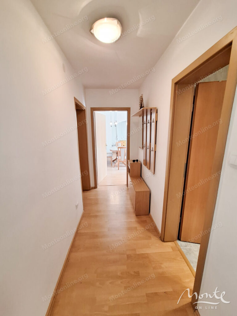 prostornyj dom s vidom na more vsego v 250 metrah ot plyazha v shushani bar 14