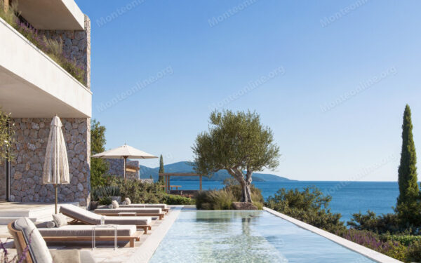 roskoshnye golf taunhausy v lushticza bej the peaks s vidom na adriatiku 03