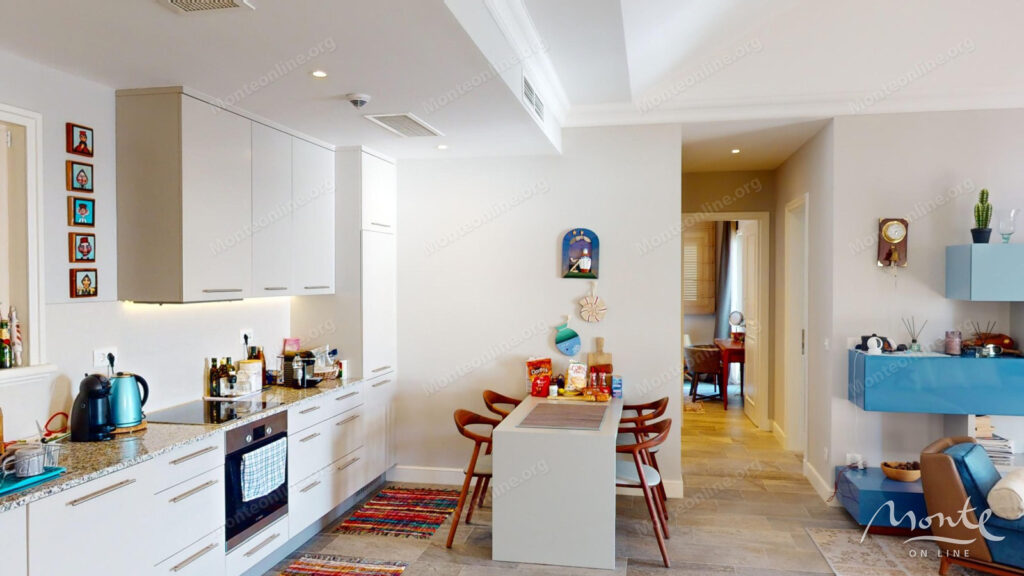 sovremennaya 2 spalnaya kvartira s terrasami v marina village lustica bay 09