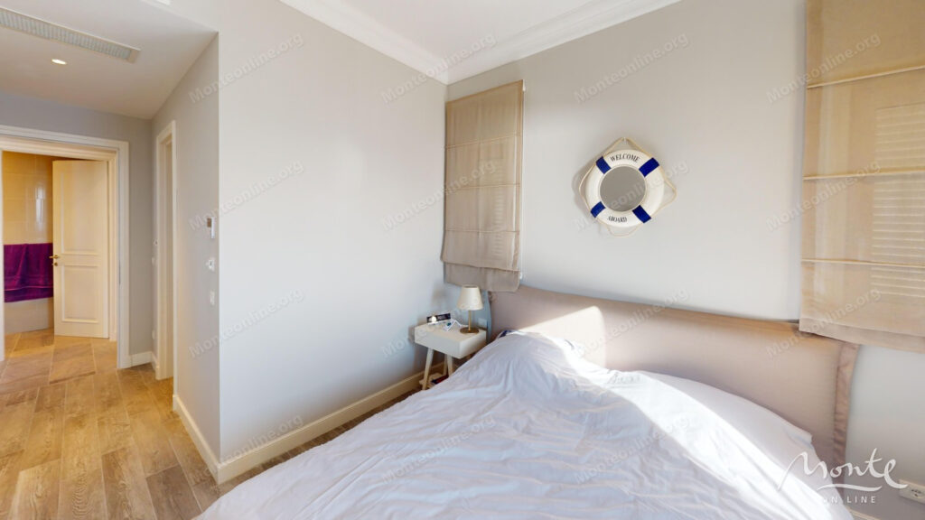 sovremennaya 2 spalnaya kvartira s terrasami v marina village lustica bay 16