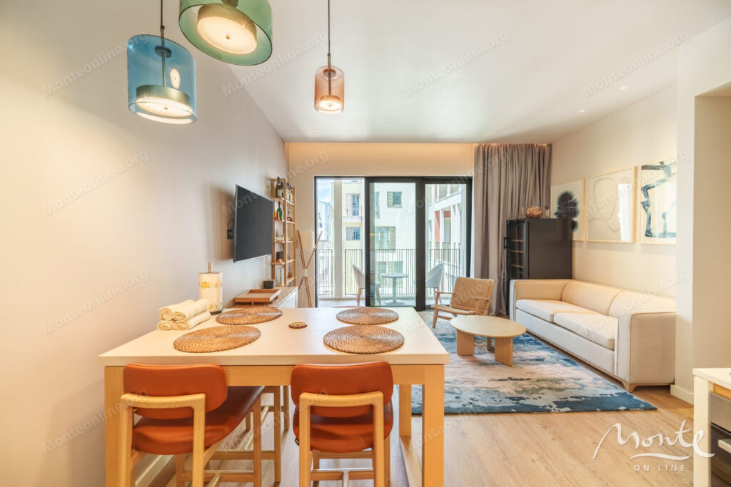 sovremennaya kvartira s 1 spalnej v komplekse boka place porto montenegro 11