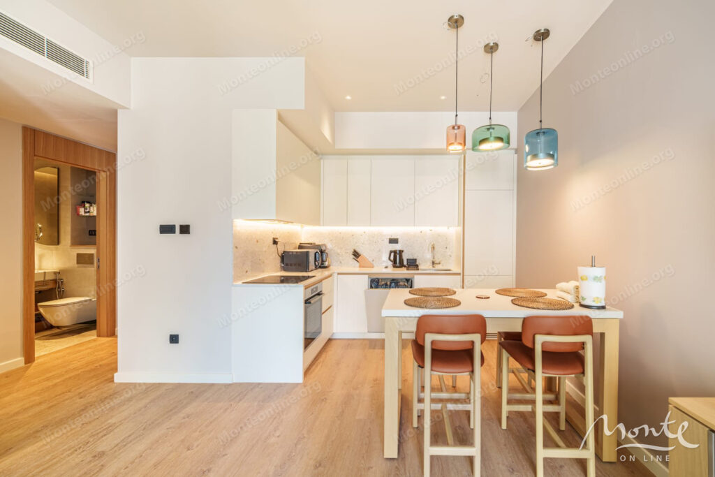 sovremennaya kvartira s 1 spalnej v komplekse boka place porto montenegro 14