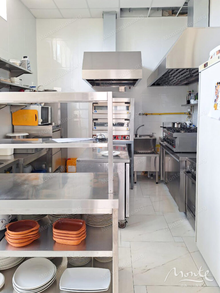 sovremennyj otel na 20 nomerov v prestizhnom rajone v shushane bar 22