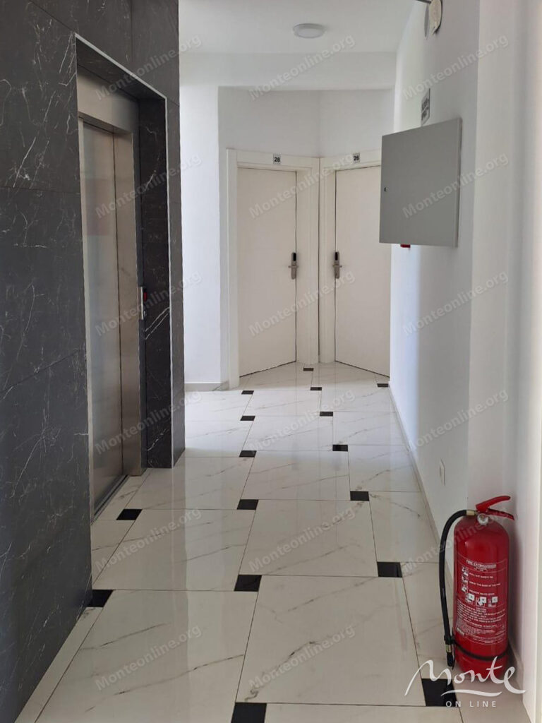 sovremennyj otel na 20 nomerov v prestizhnom rajone v shushane bar 34