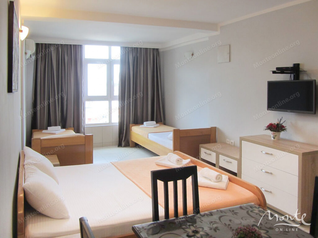 studiya v rafailovichah s vidom na more 150 metrov do plyazha 11