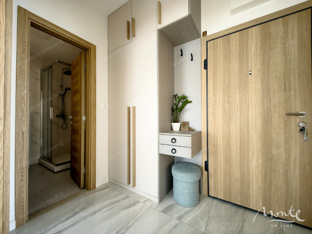 svetlaya kvartira s 2 spalnyami v novom zhilom komplekse podgoricza 10