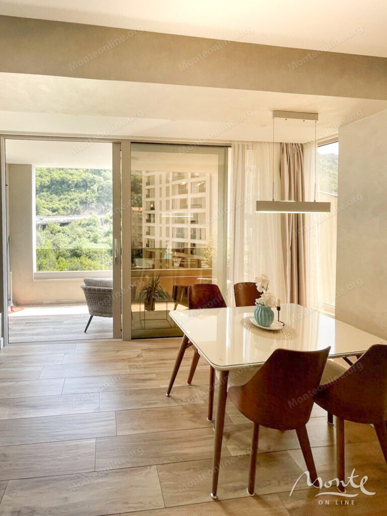 uyutnaya 1 spalnaya kvartira v rafailovichah s vidom na more 03