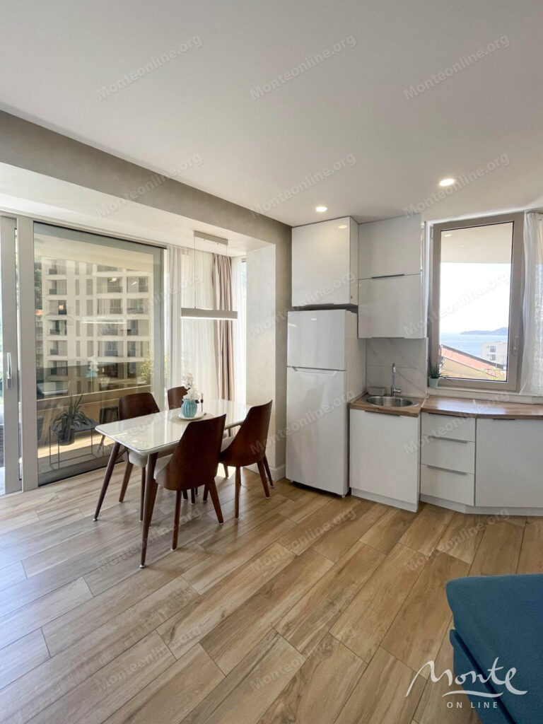 uyutnaya 1 spalnaya kvartira v rafailovichah s vidom na more 04