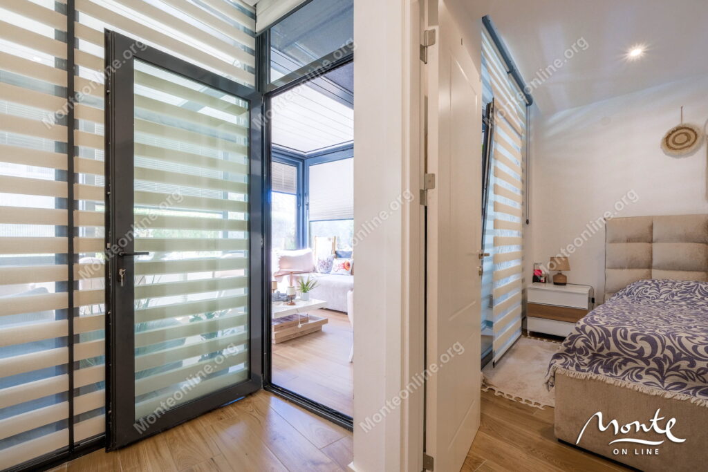 uyutnaya kvartira s 1 spalnej u morya v tivate donya lastva 23