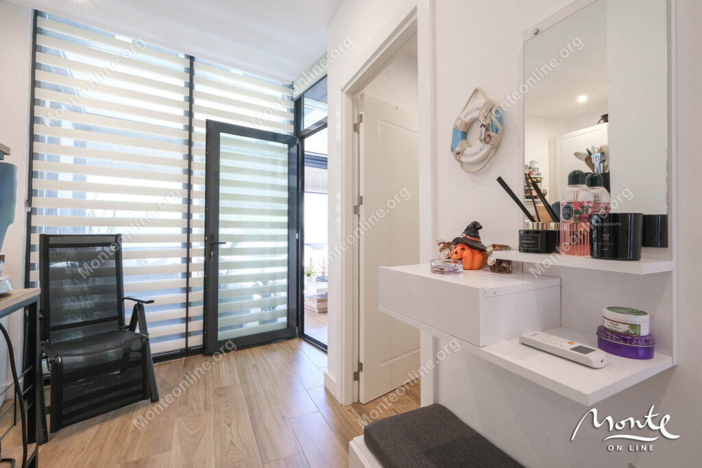 uyutnaya kvartira s 1 spalnej u morya v tivate donya lastva 24