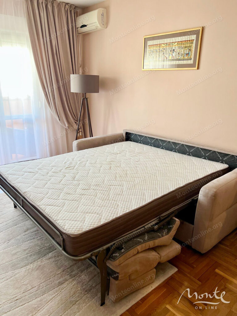 uyutnaya kvartira s odnoj spalnej v czentre bara 08