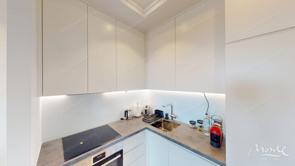 uyutnaya studiya v prestizhnom komplekse lushticza bej centrale 06