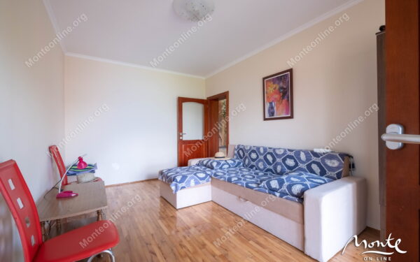 uyutnyj dom s terrasami i vidom na more v 100 m ot plyazha krashichi 20