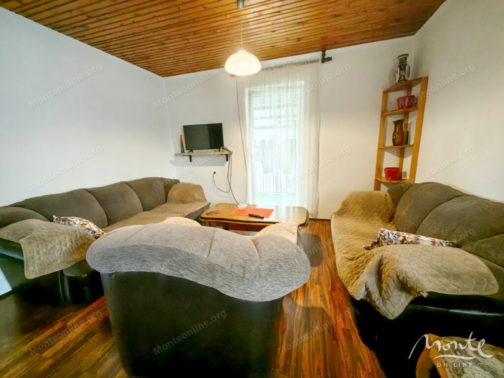 uyutnyj dom v zelyonoj zone ryadom s czentrom zhablyaka 06