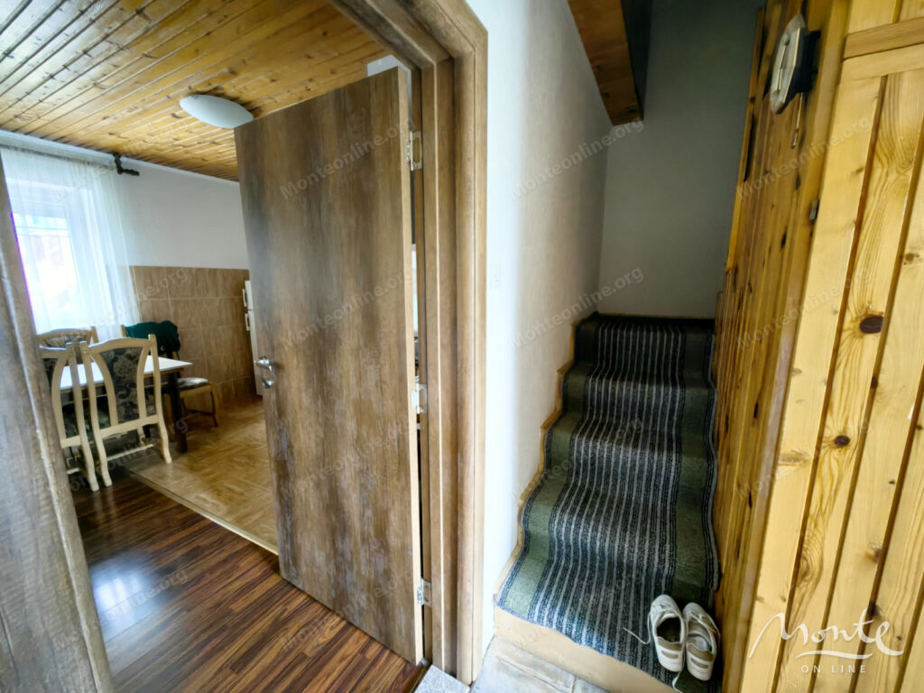 uyutnyj dom v zelyonoj zone ryadom s czentrom zhablyaka 20