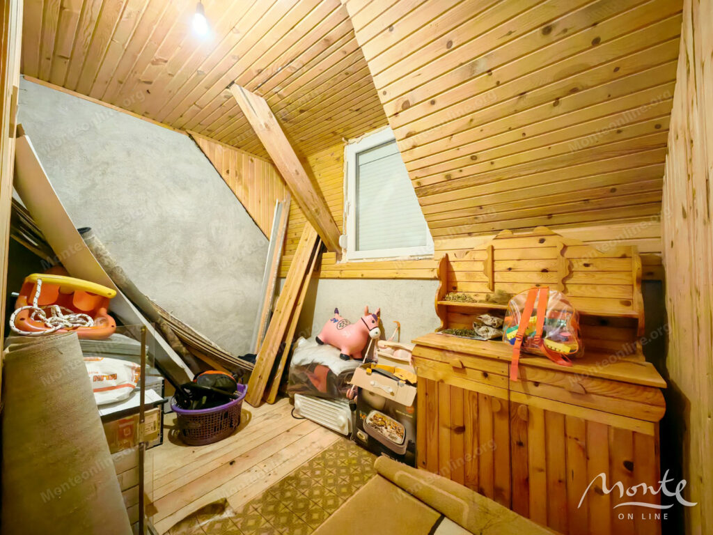 uyutnyj dom v zelyonoj zone ryadom s czentrom zhablyaka 21