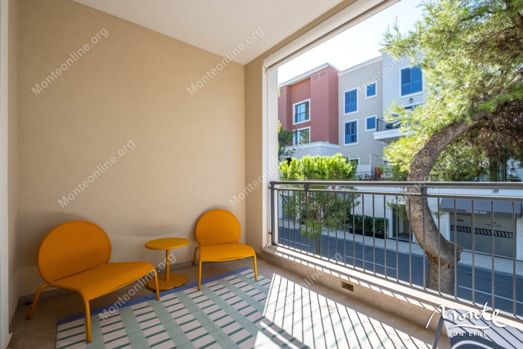 elegantnaya kvartira s 1 spalnej v samom serdcze lustica bay centrale 21