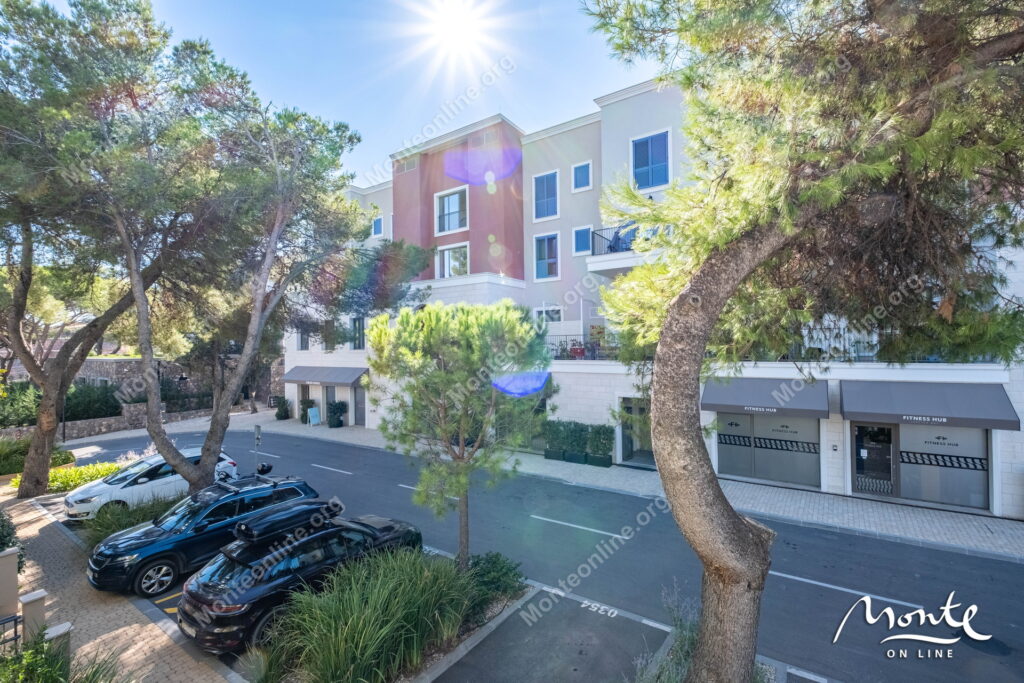 elegantnaya kvartira s 1 spalnej v samom serdcze lustica bay centrale 23