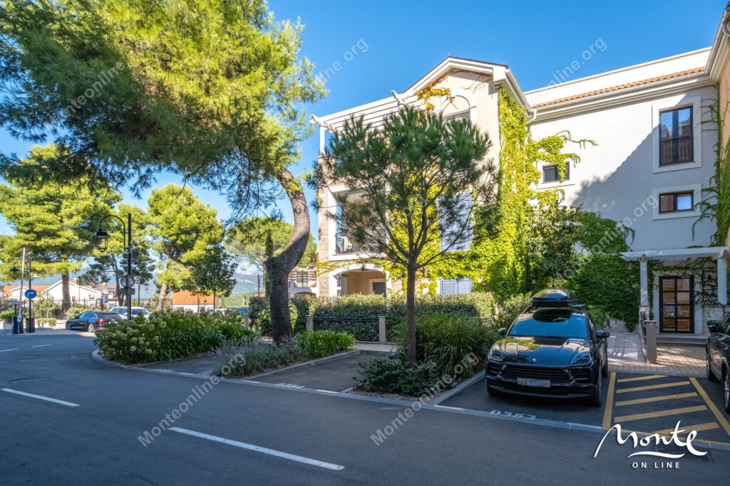 elegantnaya kvartira s 1 spalnej v samom serdcze lustica bay centrale 25