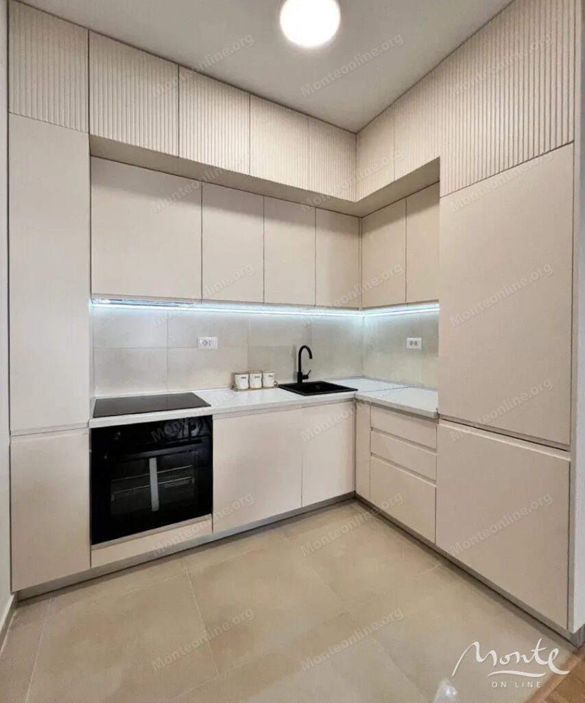 kvartira s 1 spalnej v sovremennom komplekse v podgoricze rajon zabelo 07