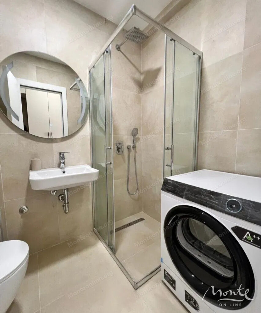 kvartira s 1 spalnej v sovremennom komplekse v podgoricze rajon zabelo 13