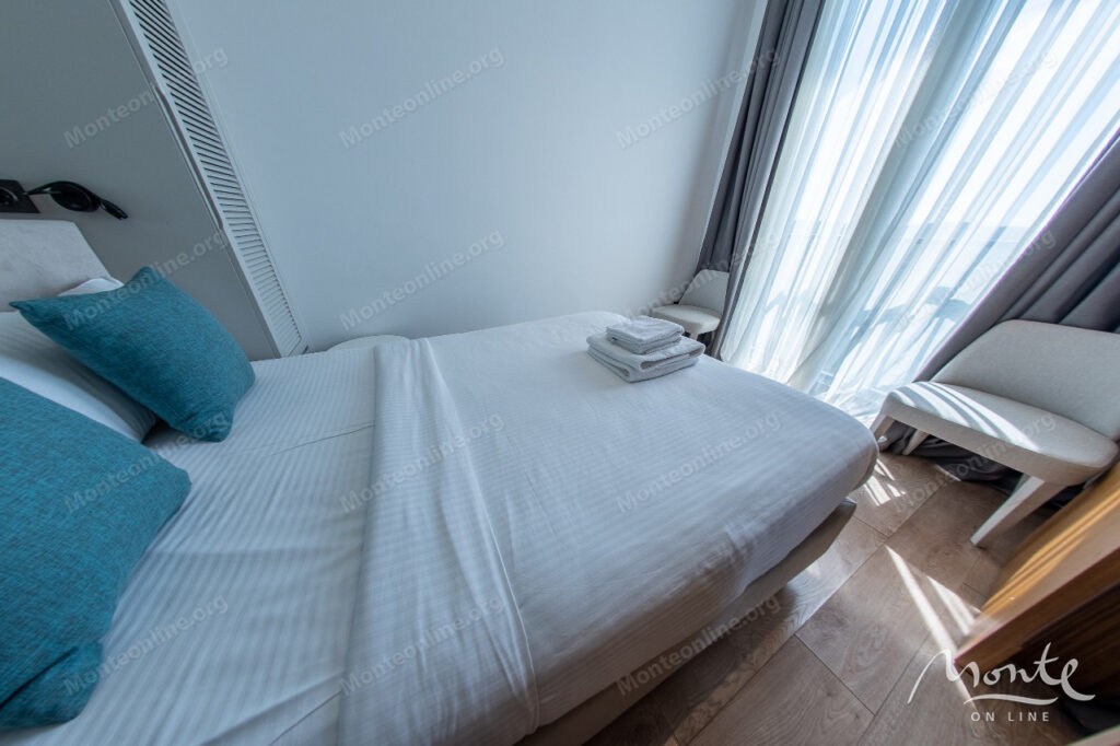 kvartira s 1 spalnej v sovremennom zhilom komplekse s bassejnom v kavache tivat 12