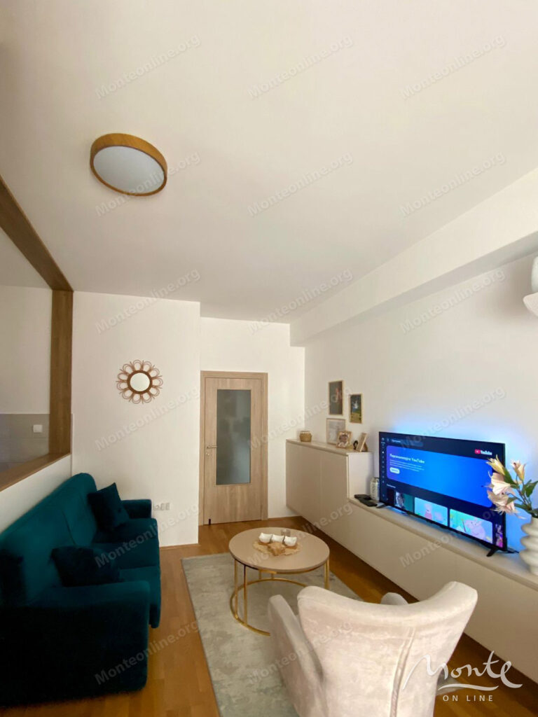 meblirovannaya kvartira s 1 spalnej v sovremennom zhilom dome v podgoricze 02