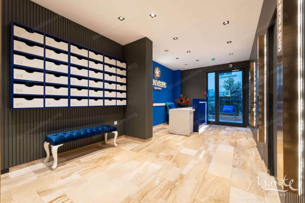 novye kvartiry v sovremennom zhilom komplekse s bassejnom v budve 26