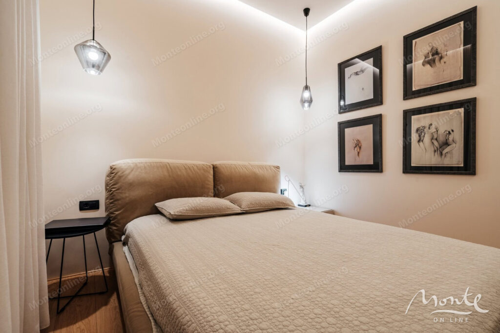 prostornaya kvartira s 2 spalnyami v budve s panoramnym vidom na more 12