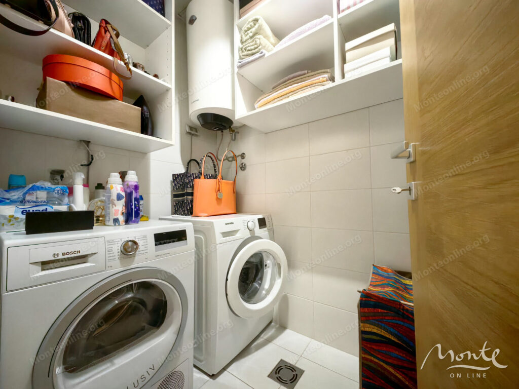 prostornaya meblirovannaya kvartira s 3 spalnyami v czentre podgoriczy 22