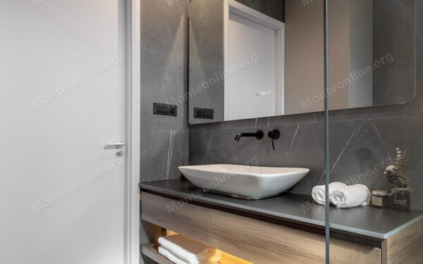 sovremennaya kvartira s 1 spalnej v dome s bassejnom lastva grbalska 13