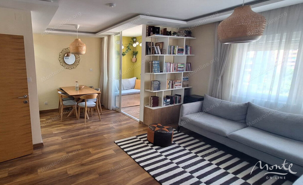 svetlaya kvartira dlya semi s 3 spalnyami v czentre podgoriczy 06