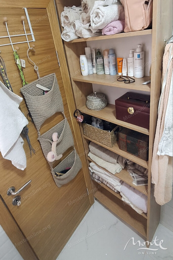 svetlaya kvartira dlya semi s 3 spalnyami v czentre podgoriczy 16