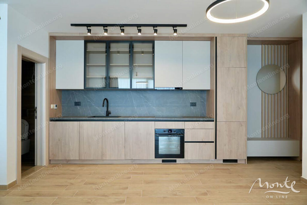 unikalnyj investiczionnyj proekt zhiloj kompleks s azs v lapchichi budva 08