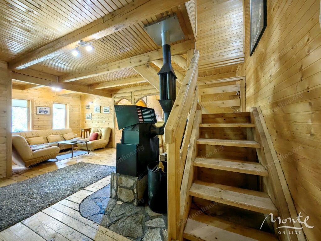 unikalnyj kompleks iz dvuh domov s garazhom i zonoj otdyha u reki kolashin 13