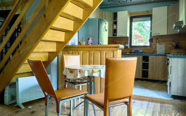 unikalnyj kompleks iz dvuh domov s garazhom i zonoj otdyha u reki kolashin 22