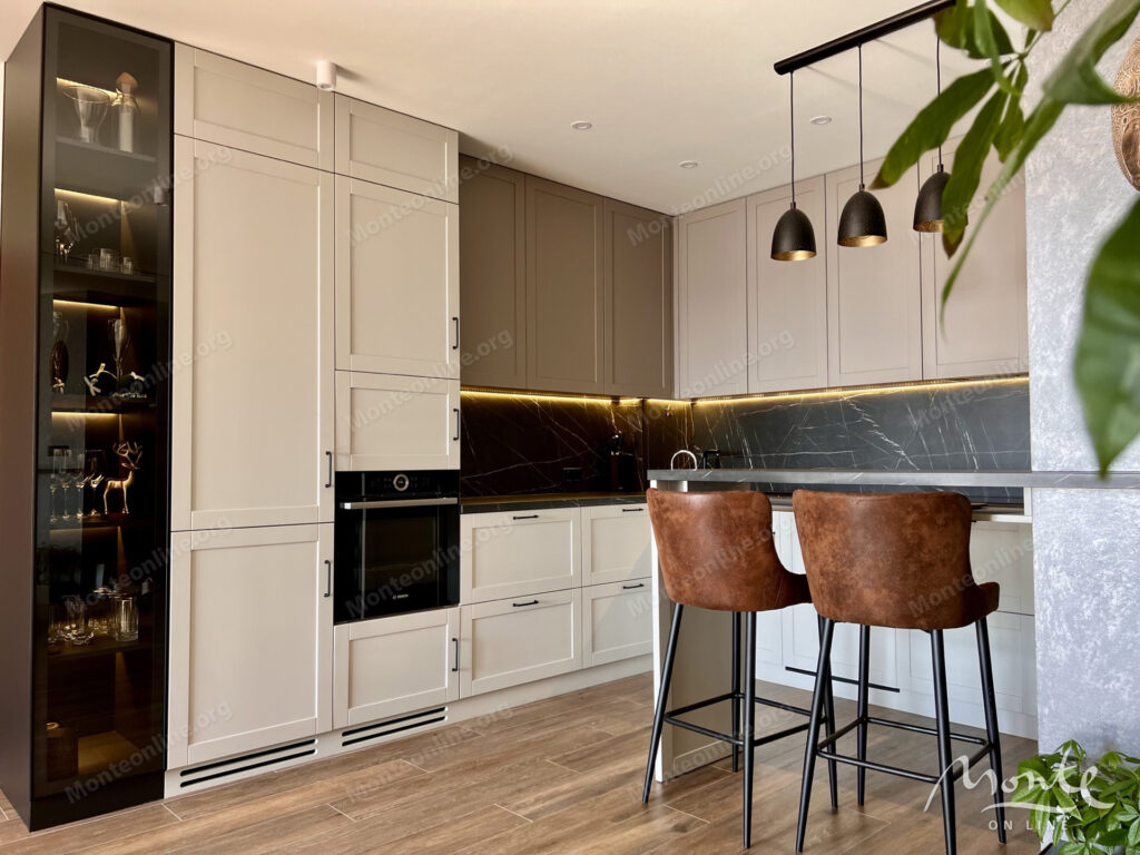 uyutnaya kvartira s 2 spalnyami v bechichi s prekrasnym vidom na more 06