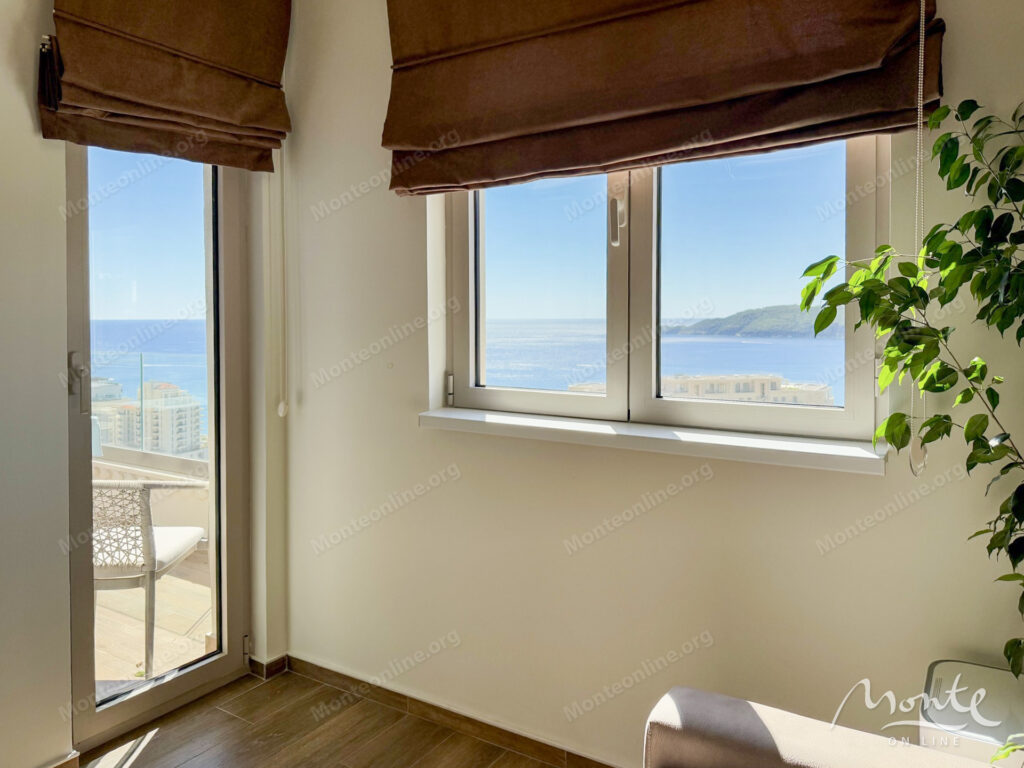 uyutnaya kvartira s 2 spalnyami v bechichi s prekrasnym vidom na more 07