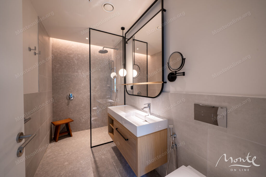 apartamenty s 2 spalnyami v 5 zvyozdochnom otele siro porto montenegro 17