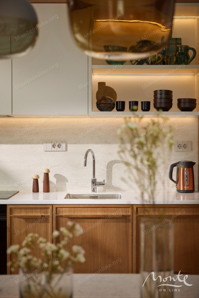 apartamenty u morya v komplekse vero versa porto montenegro 25