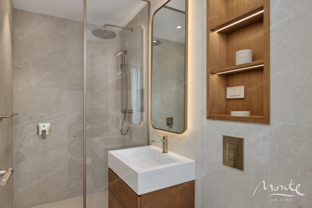 apartamenty u morya v komplekse vero versa porto montenegro 35