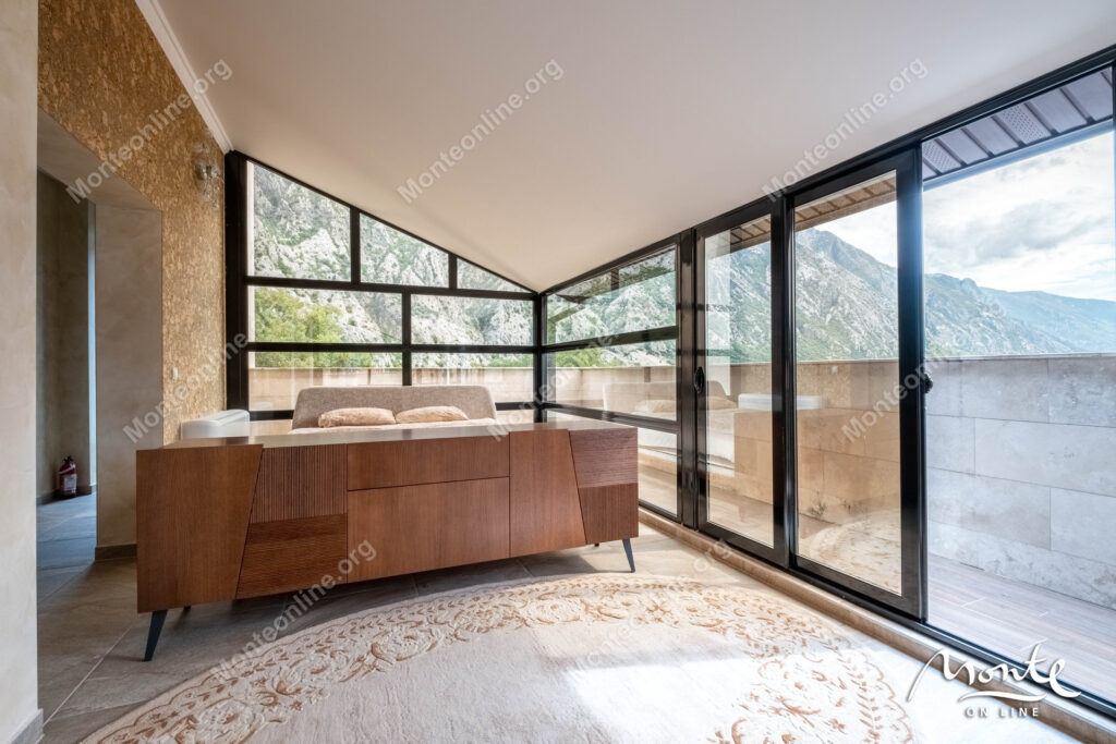 Dom Ivetta Orahovac 055