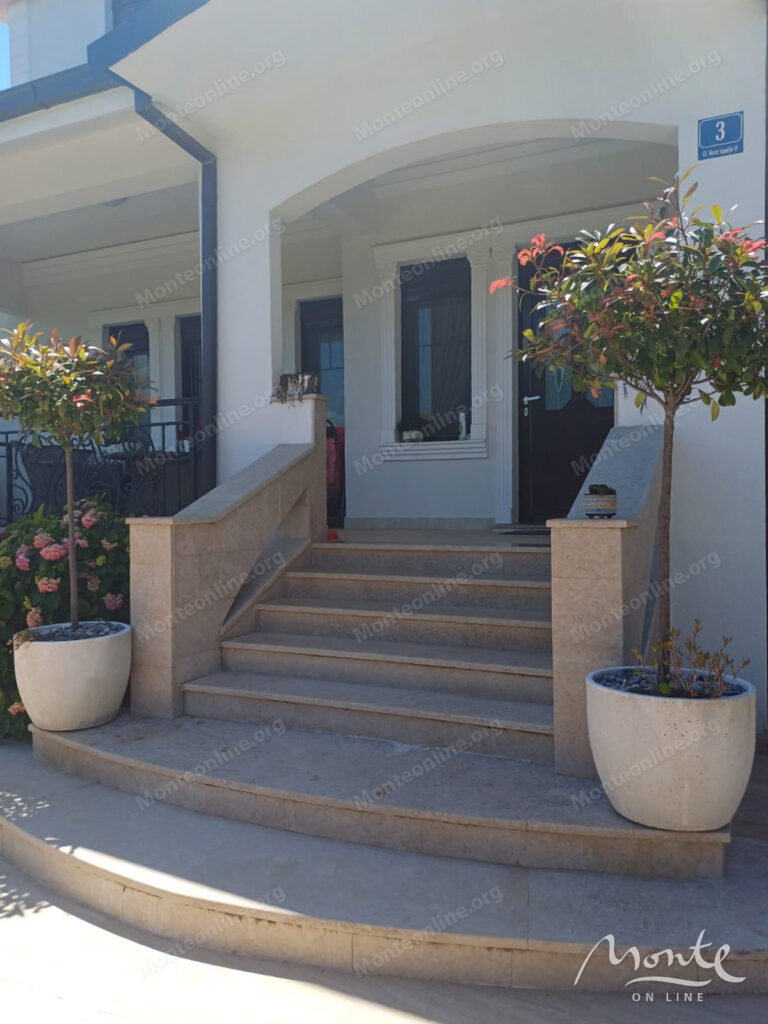 roskoshnaya villa s bassejnom v radovichah lushticza 18