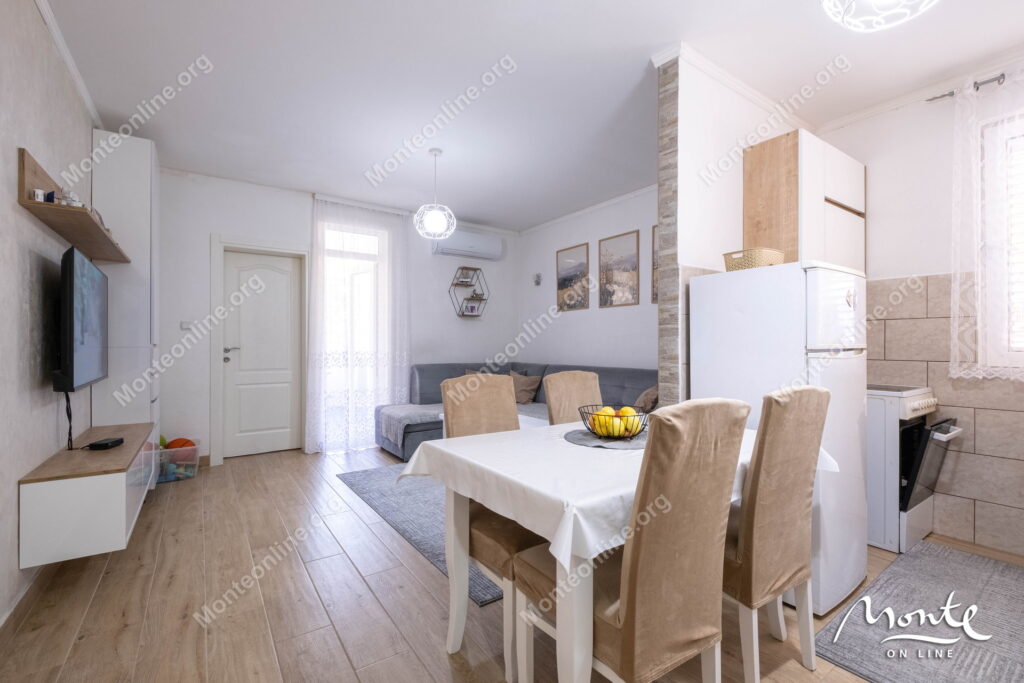 Apartament 2sp Dobrota 10