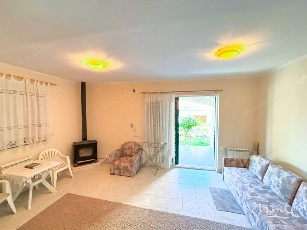 bolshoj uyutnyj dom s vidom na more v herczeg novi 11