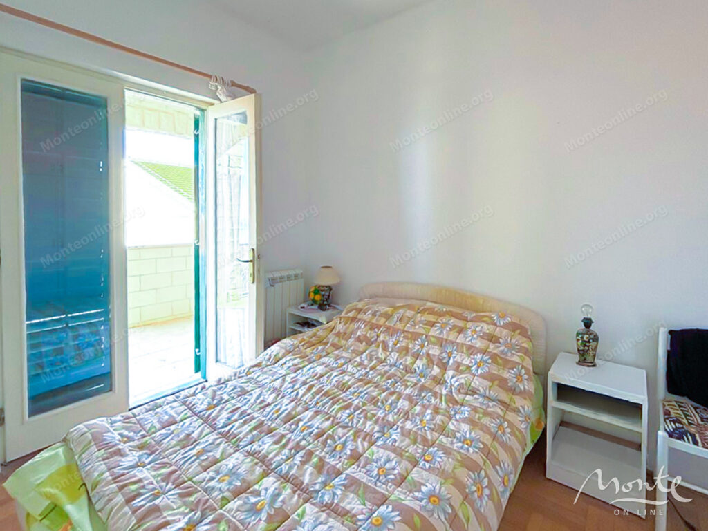 bolshoj uyutnyj dom s vidom na more v herczeg novi 13