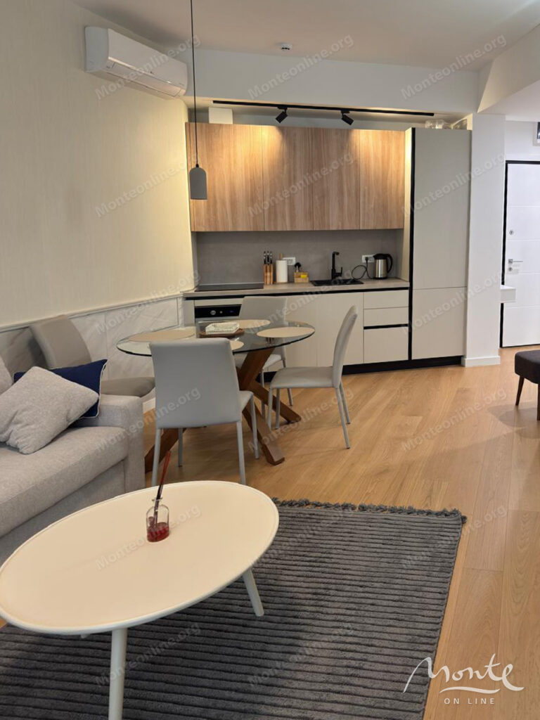 kvartira s 1 spalnej v novom zhilom komplekse s bassejnom bechichi 03