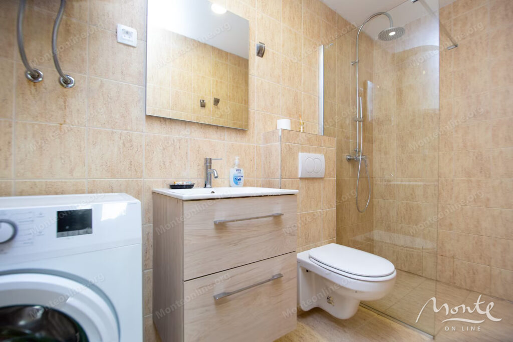 kvartira s 1 spalnej v tivate u porta s potenczialom pereplanirovki 14