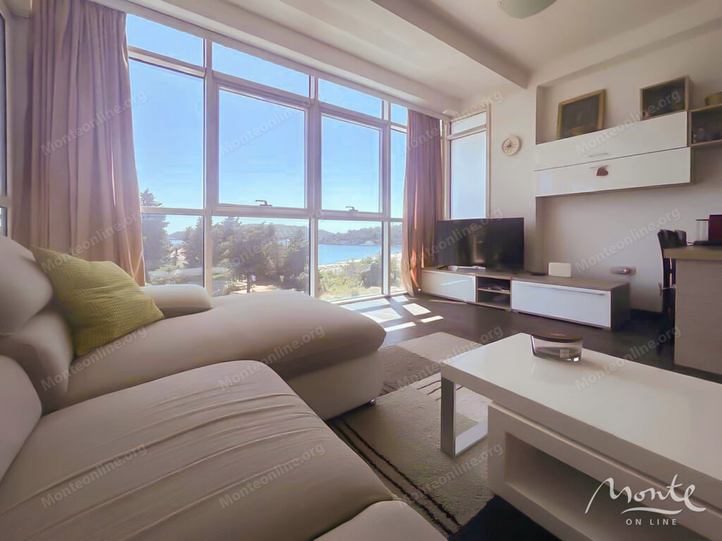 kvartira s 2 spalnyami na pervoj linii s vidom na more v bechichi 04