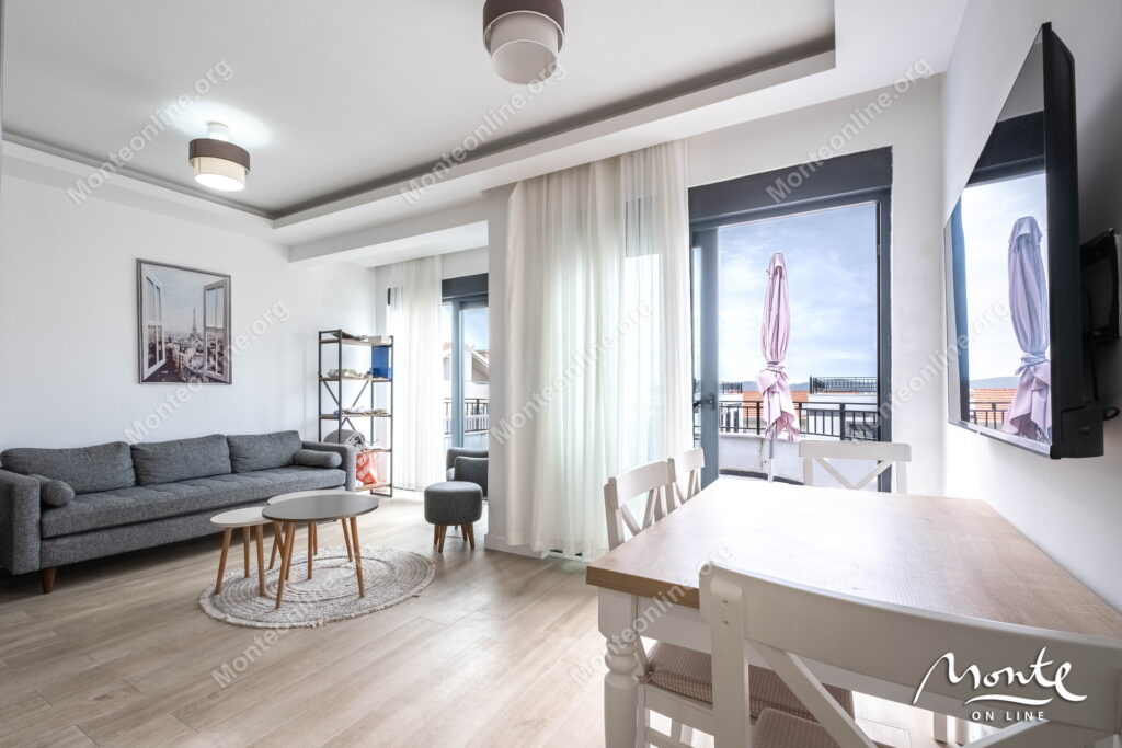 kvartira s 2 spalnyami v tivate rajon kava terrasa more i bassejn 05